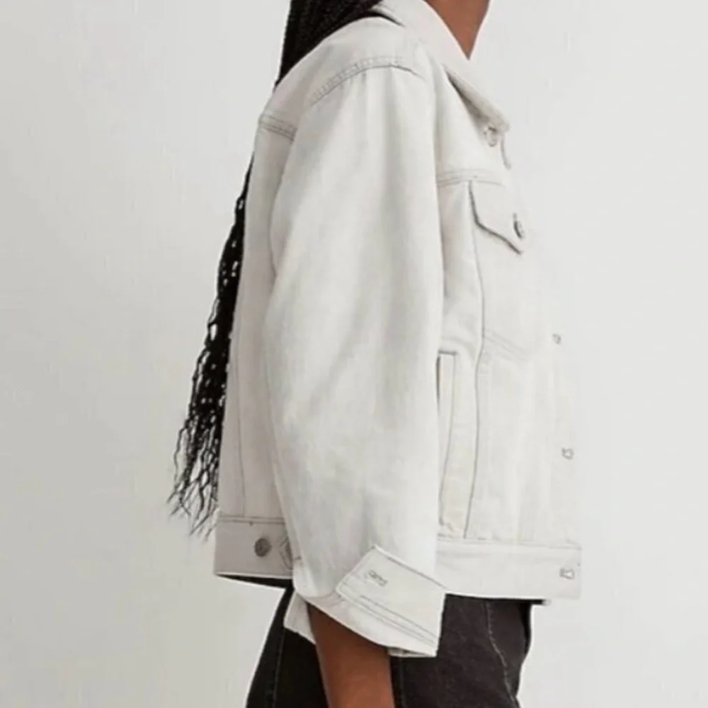 Madewell - NWT Women’s The Trucker crop jean jacket Glenrich wash denim size XS - Picture 3 of 9